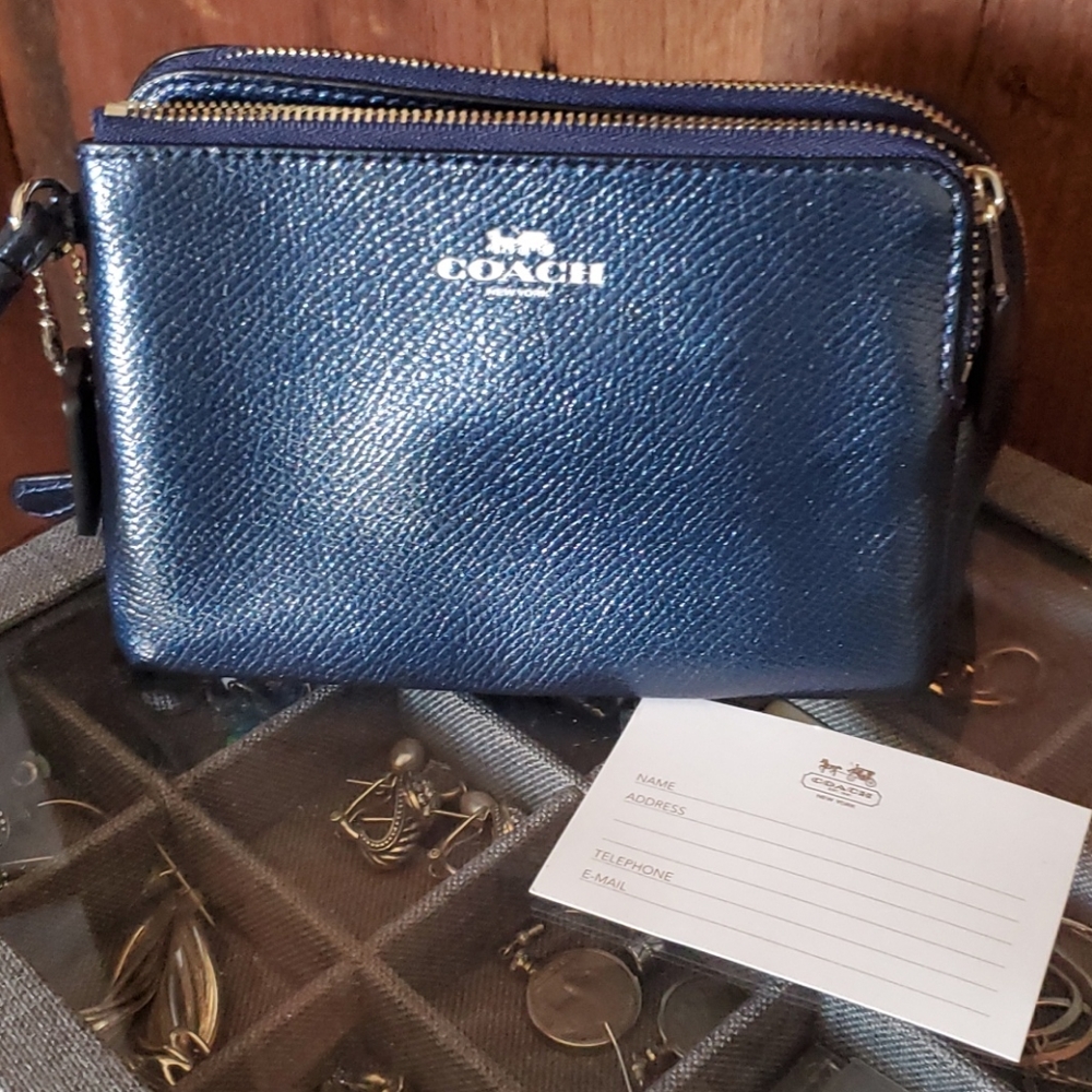 NWT COACH Wristlet